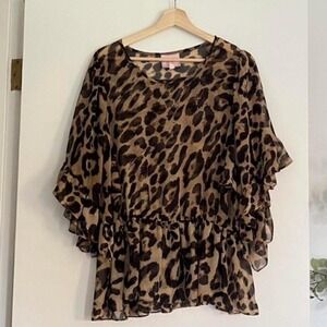 Romeo & Juliet Couture Vintage Animal Print Blouse